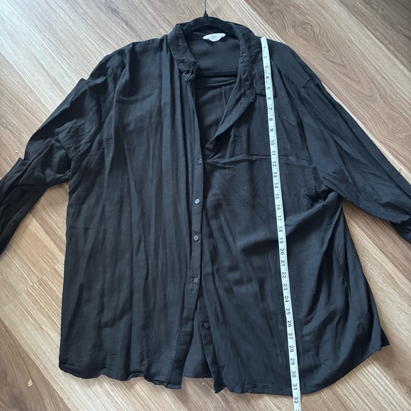 🖤Black Linen Button Down Shirt - Picture 5 of 7